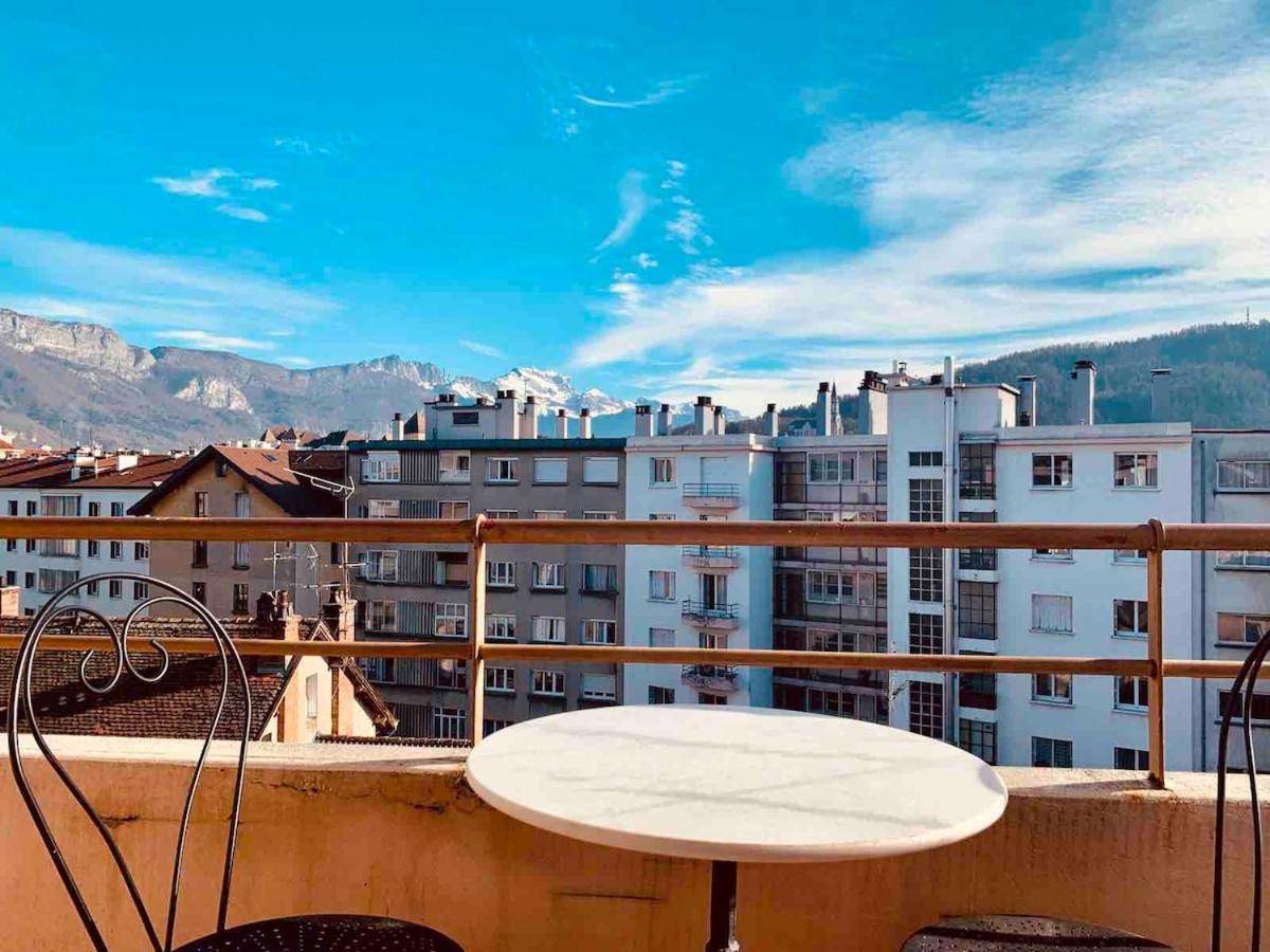 Ilot Zen 5 Min Vieille Ville Vue Montagnes Annecy Extérieur photo